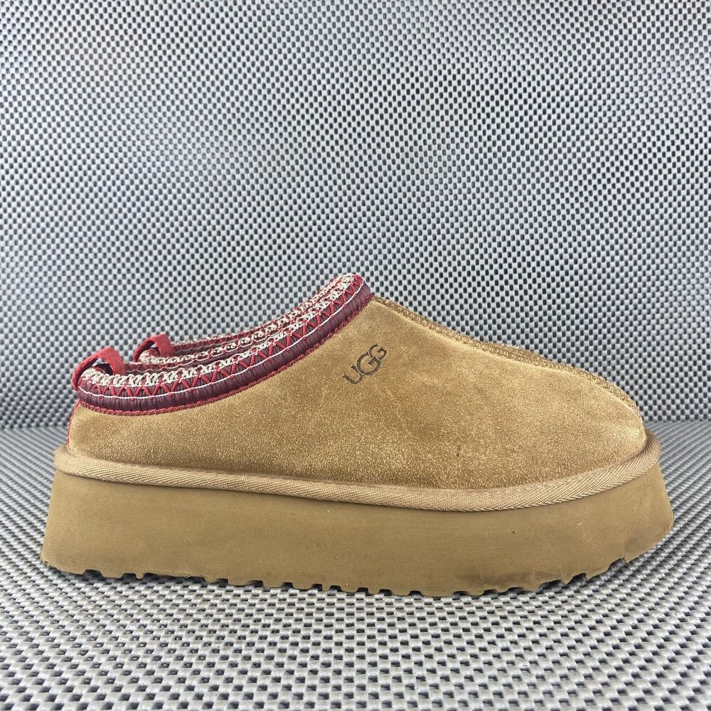 UGG Tazz II Platform Slippers Womens 9 Brown Chestnut Leather Slip On